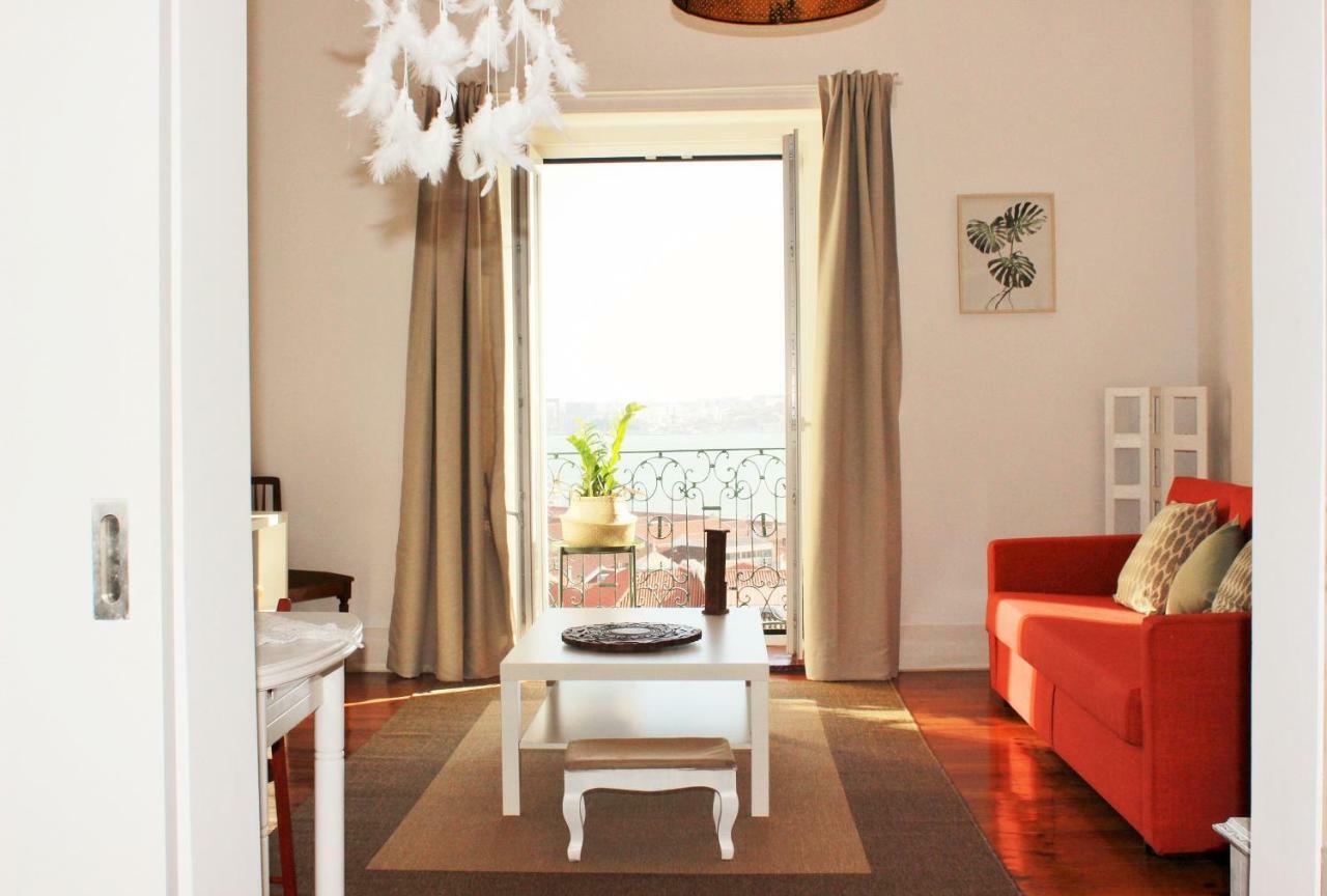 Casa da Varanda Simpática Lisbona Esterno foto